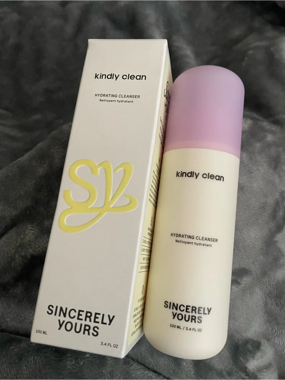 Sincerely Yours Kindly Clean Hydrating Cleanser — NEW